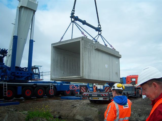 Montage kokerelementen gemeente Purmerend Baanstee Noord, foto 2