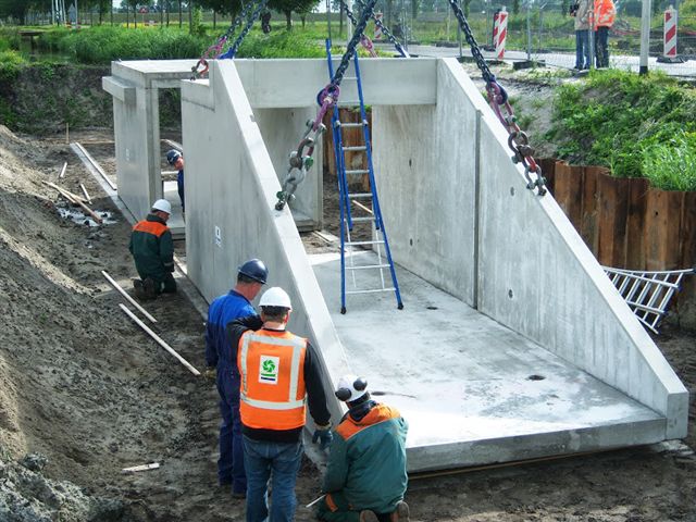 Montage kokerelementen gemeente Purmerend Baanstee Noord, foto 5